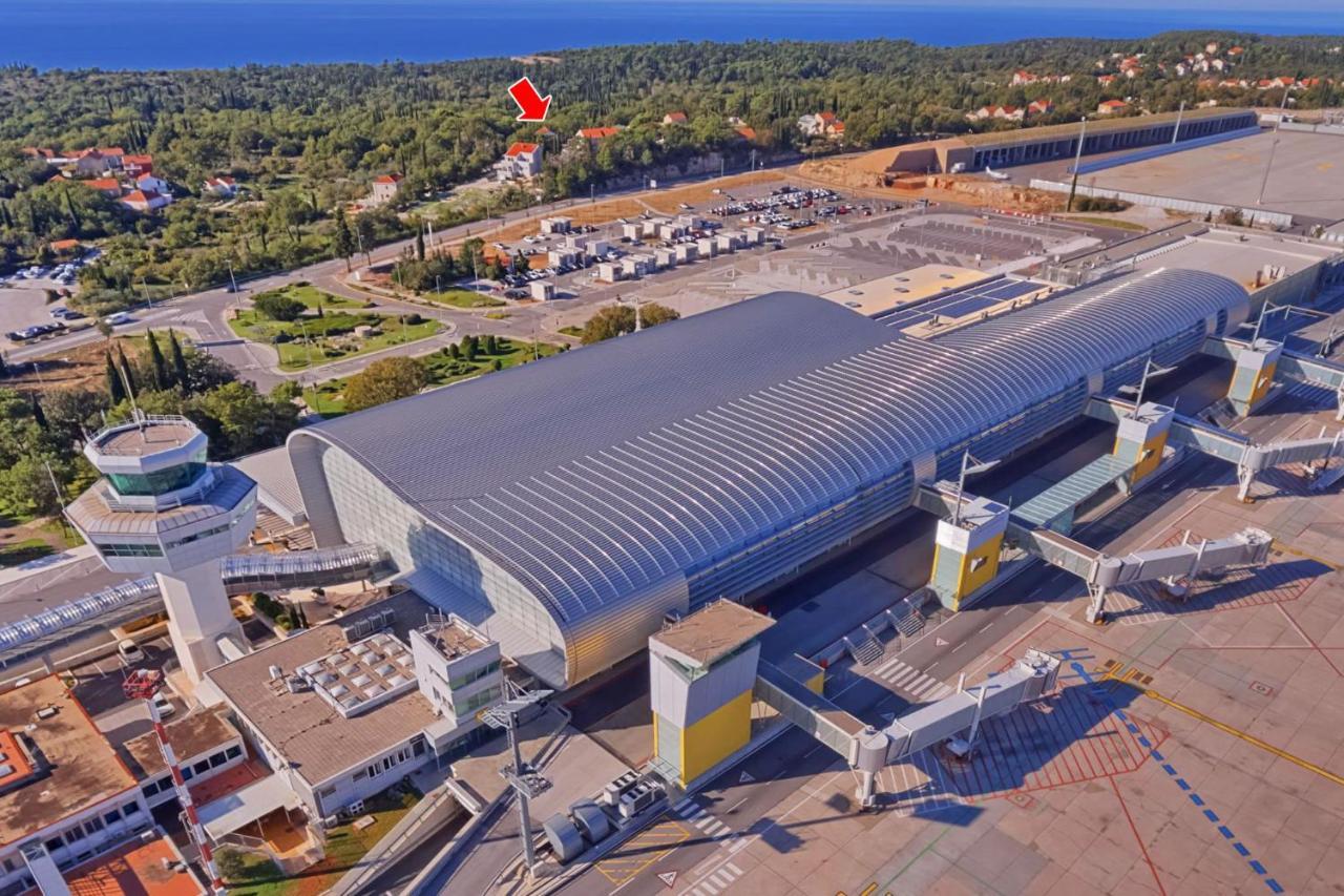 Le Petit Čilipi Exterior foto